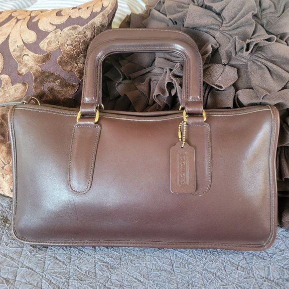 Coach Handbags - Vintage Coach Slim Satchel Briefcase Purse
